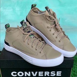 CONVERSE CTAS ULTRA OX KHAKI/BLACK/WHITE Men’s